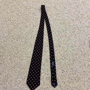 Pink polka dot Polo tie